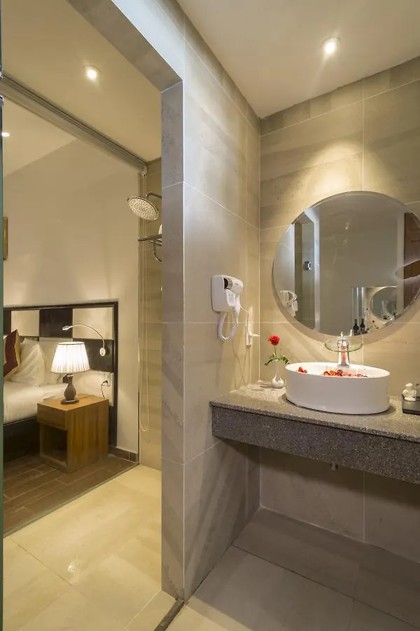 Palm Beach 2 Hotel Nha Trang 3*,