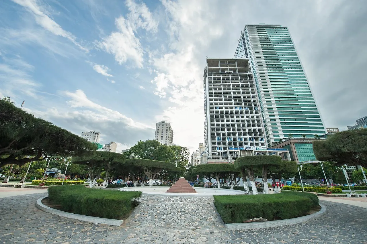 ***  Palm Beach 2 Hotel Nha Trang Vietnam